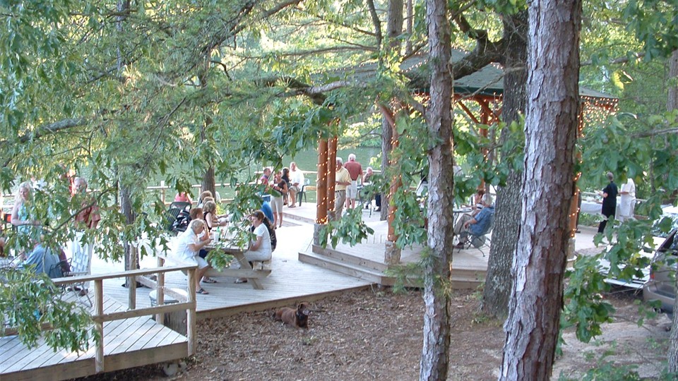                Party on the gazebo